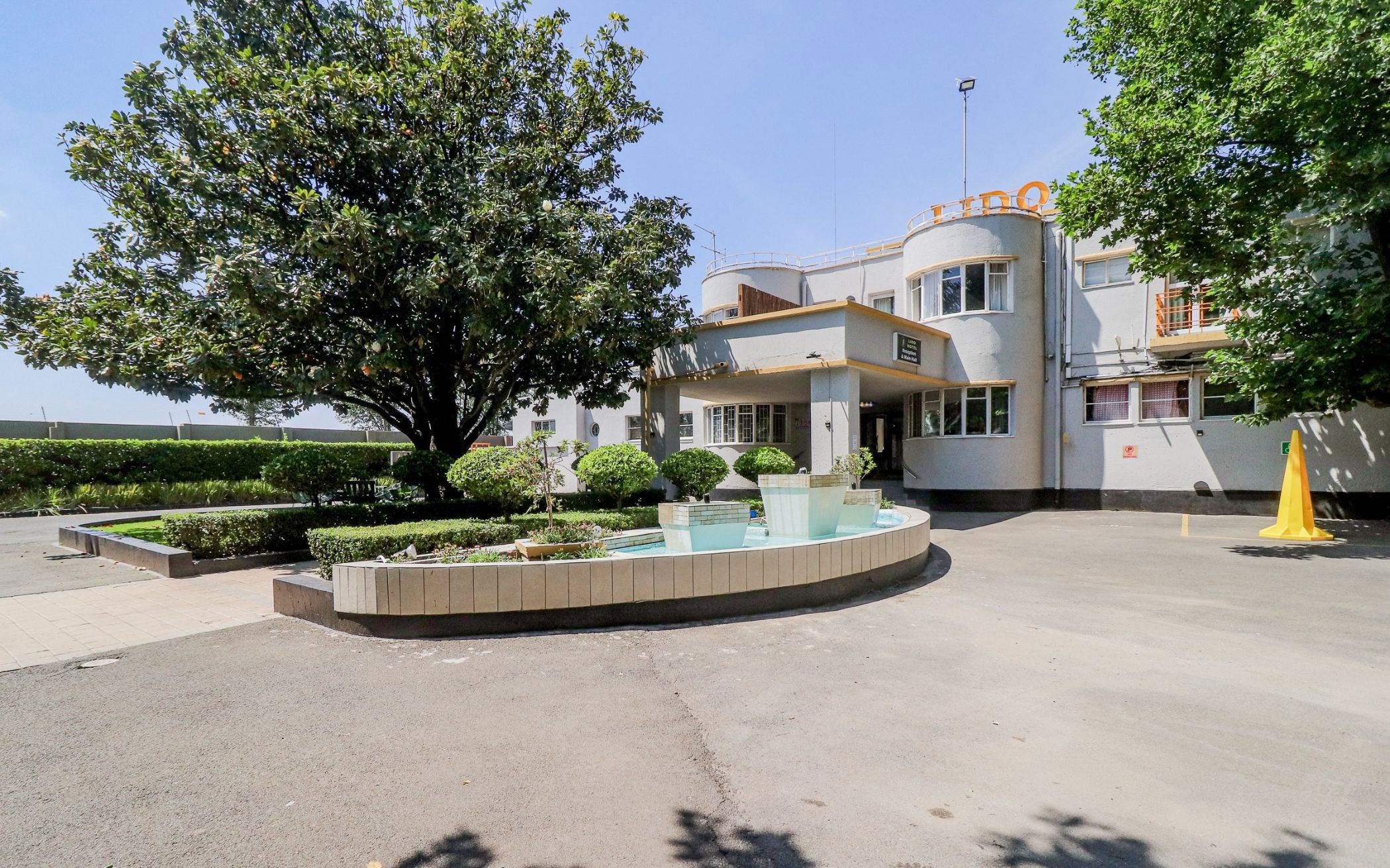 Commercial Building to rent in Eikenhof - 1GV1635702