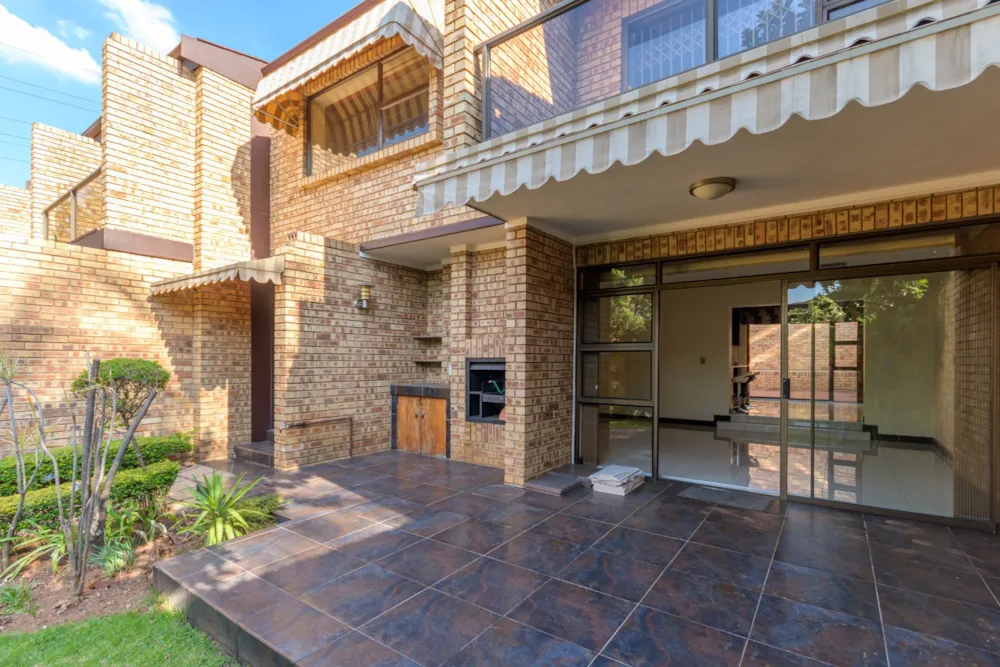 Townhouse let in Bedford Gardens - BWL1718121 Townhouse let in Bedford Gardens - BWL1718121