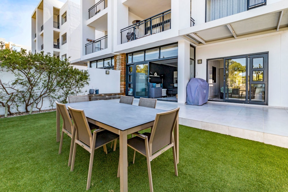 Apartment sold in Paardevlei - SW1634955 Apartment sold in Paardevlei - SW1634955