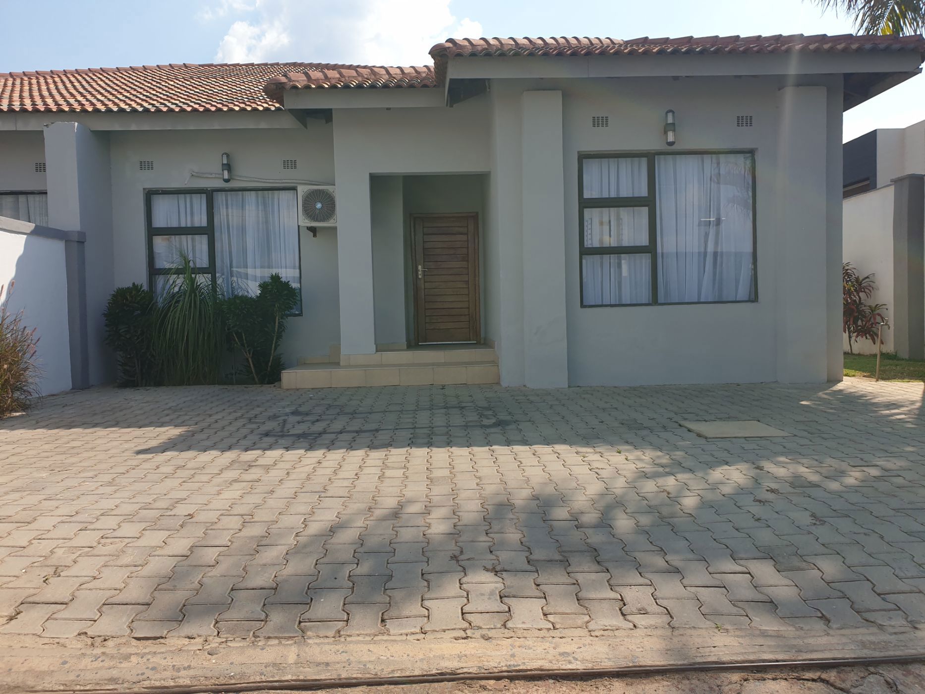 House to rent in Roma, Zambia - 3ZA1635863