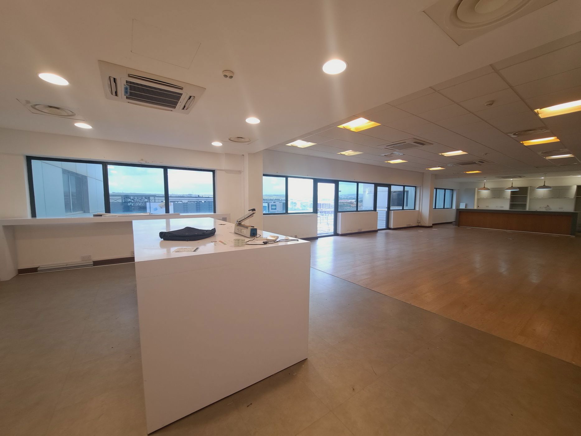 Commercial office to rent in Ebene, Mauritius - MUR1635469