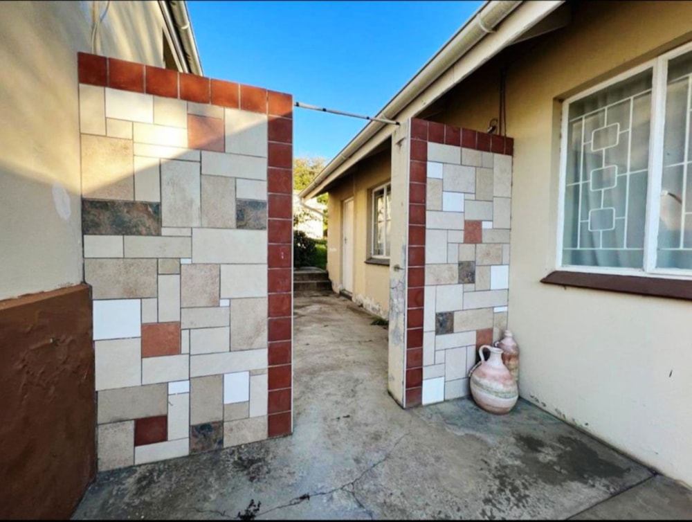 House for sale in King Williams Town (Qonce) - 1MH1635538