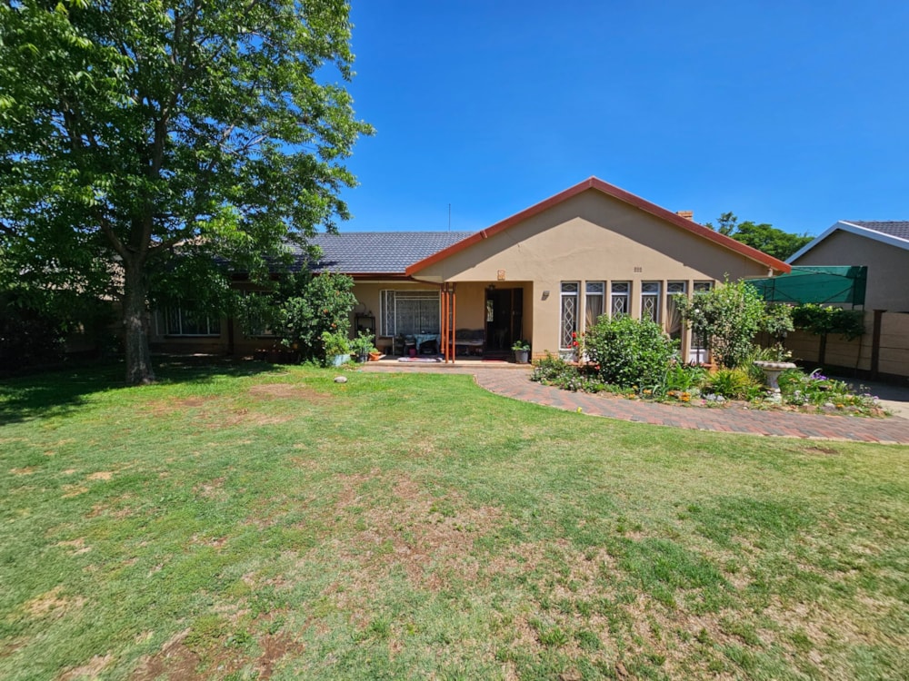 House for sale in Three Rivers North - 1VT1636363