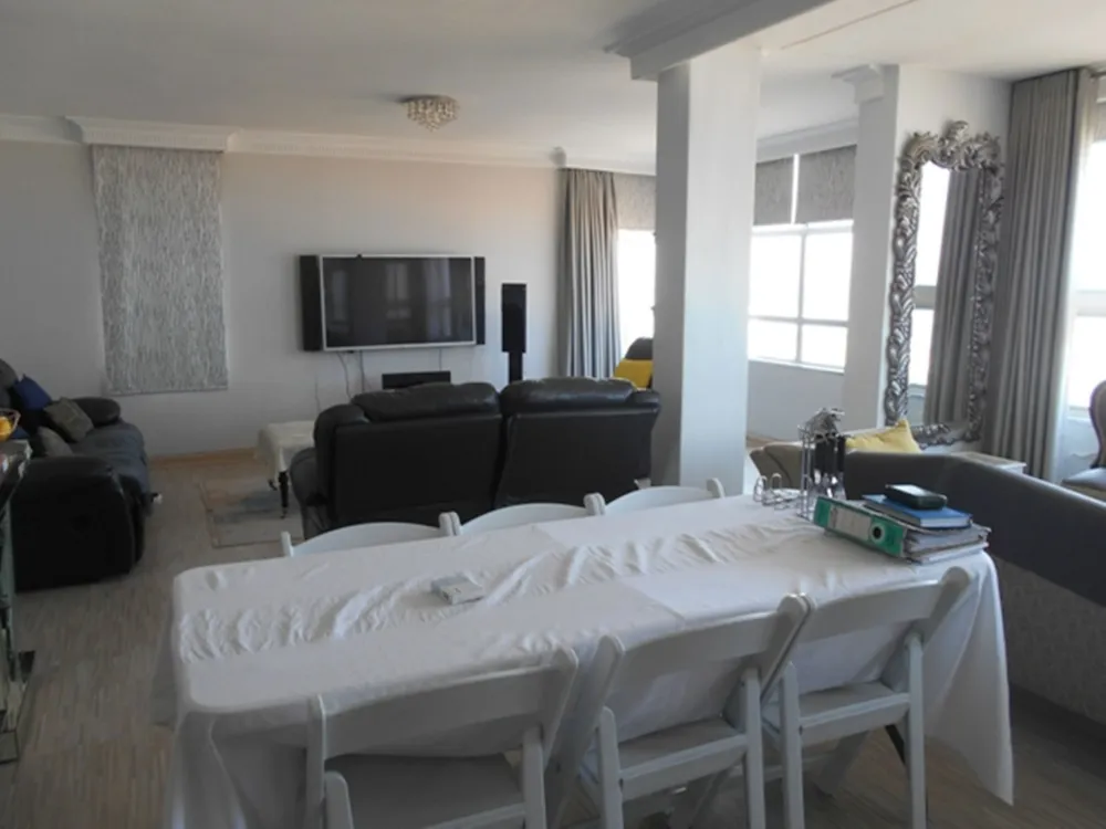 Apartment for sale in South Beach Durban - 1DA1636445 Apartment for sale in South Beach Durban - 1DA1636445