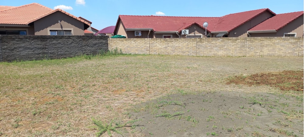 Residential vacant land for sale in Waterval - 1RU1636632