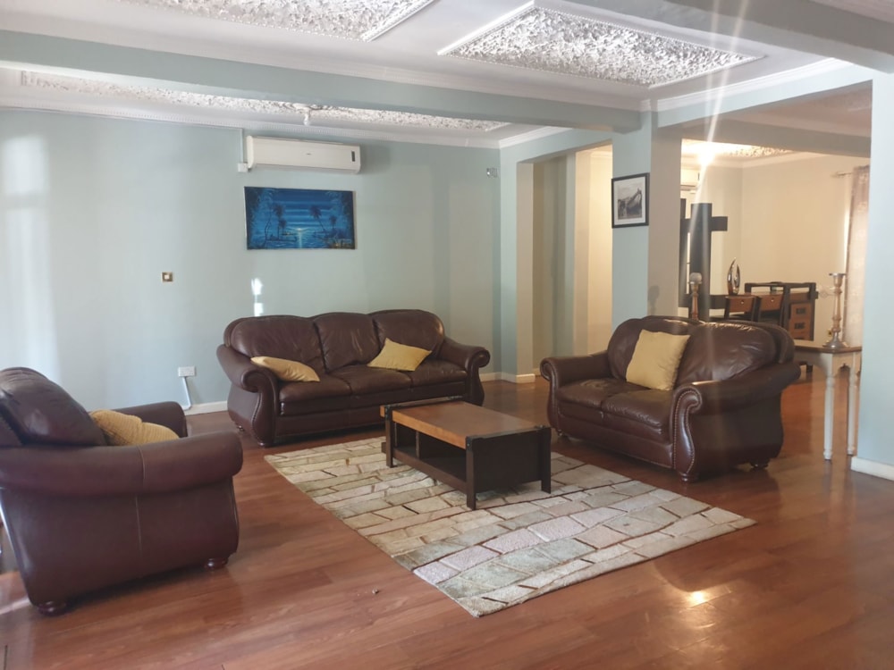 Double-storey house to rent in Roma, Zambia - 3ZA1637296