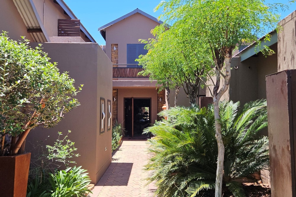 Bed & breakfast for sale in Kathu - 1RN1636760 Bed & breakfast for sale in Kathu - 1RN1636760