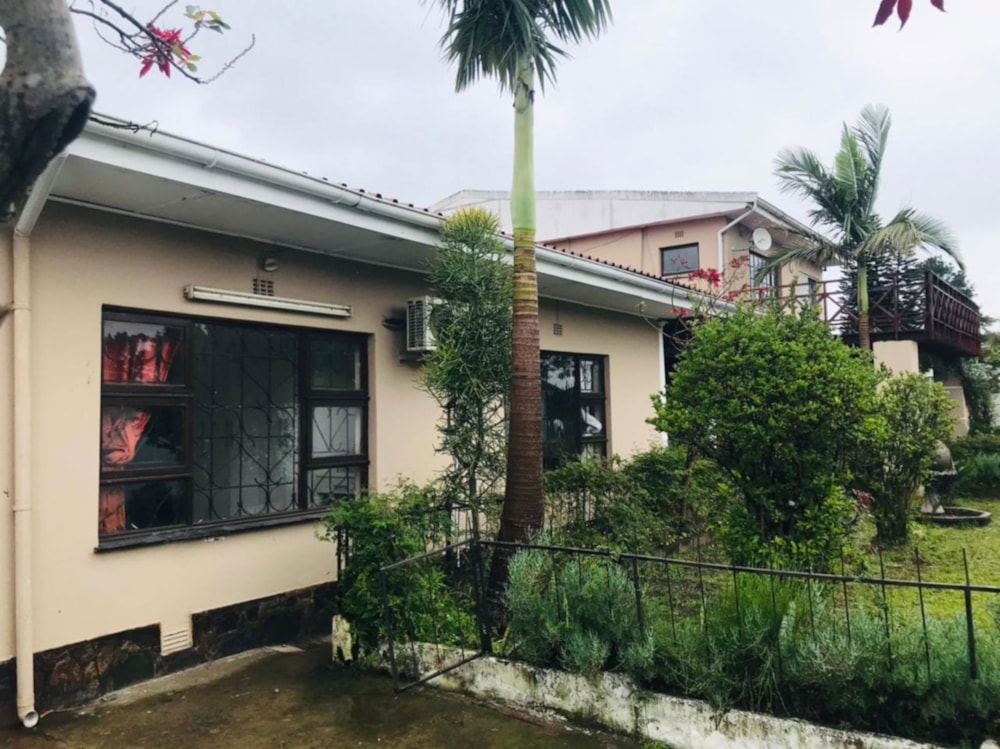 Double-storey house for sale in Norwood, Mthatha - 1MH1636921