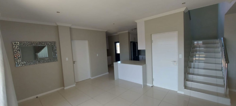 Double-storey house to rent in Balugha River Estate - 1EZ1740442