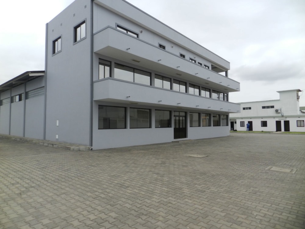 Commercial industrial property for sale in Matola, Mozambique - 3MQ1637262