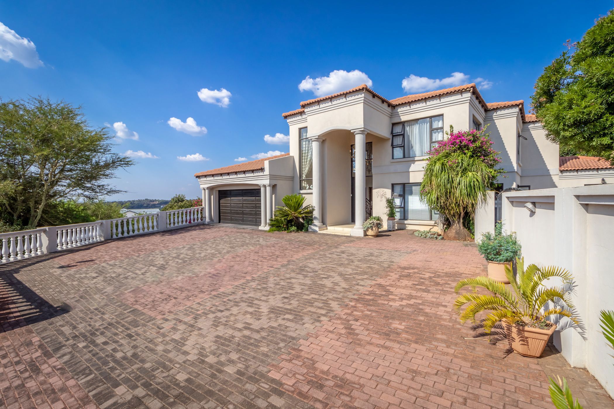 Security estate home sold in Protea Ridge - 1KR1638683