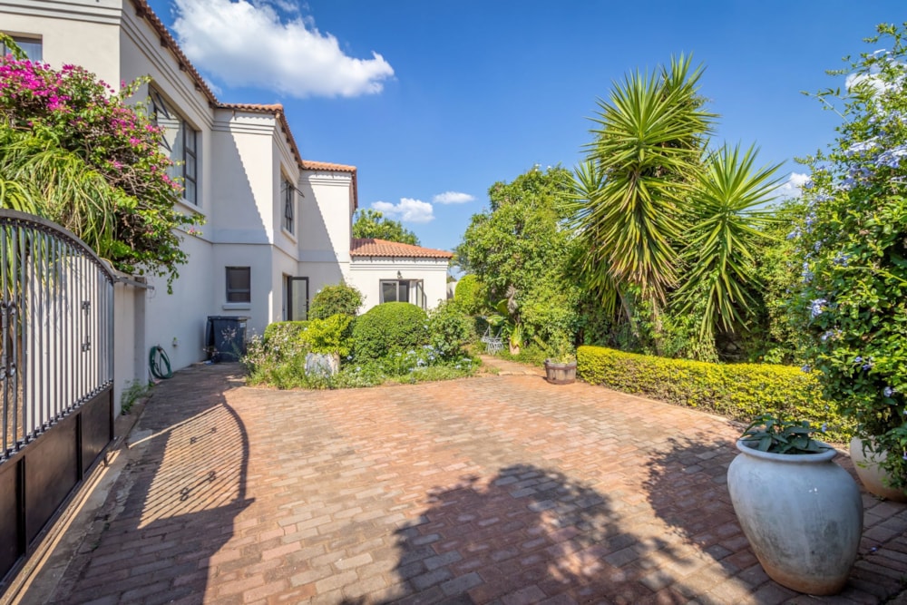 Security estate home sold in Protea Ridge - 1KR1638683 Security estate home sold in Protea Ridge - 1KR1638683