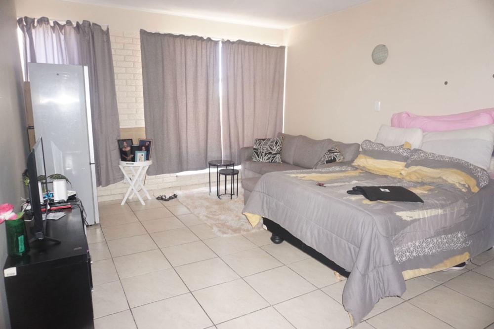 Bachelor apartment to rent in Willows - 1BX1730044 Bachelor apartment to rent in Willows - 1BX1730044