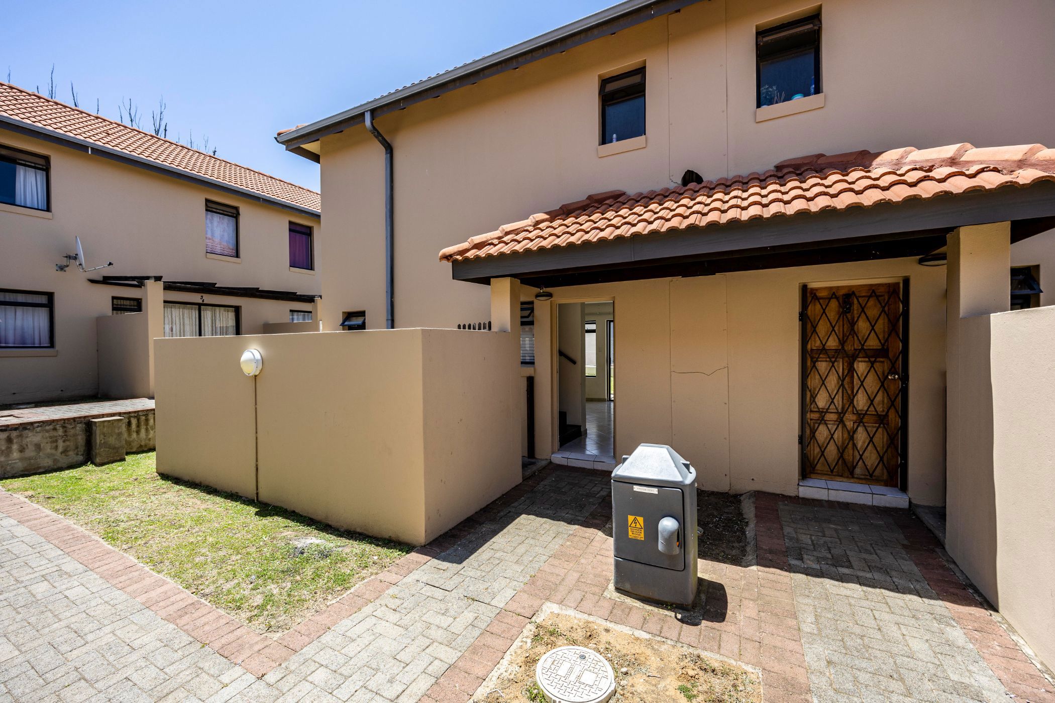 Apartment for sale in Kidds Beach - 1ET1638532