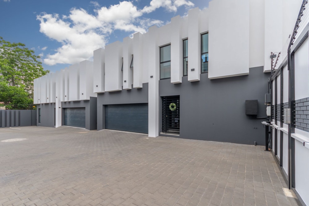 Double-storey cluster sold in Edendale - BED1638188 Double-storey cluster sold in Edendale - BED1638188