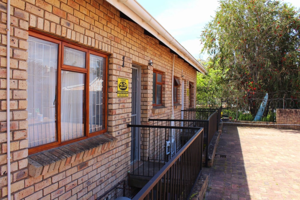 Apartment to rent in Grahamstown Central (Makhanda Central)  - 1GC1750219