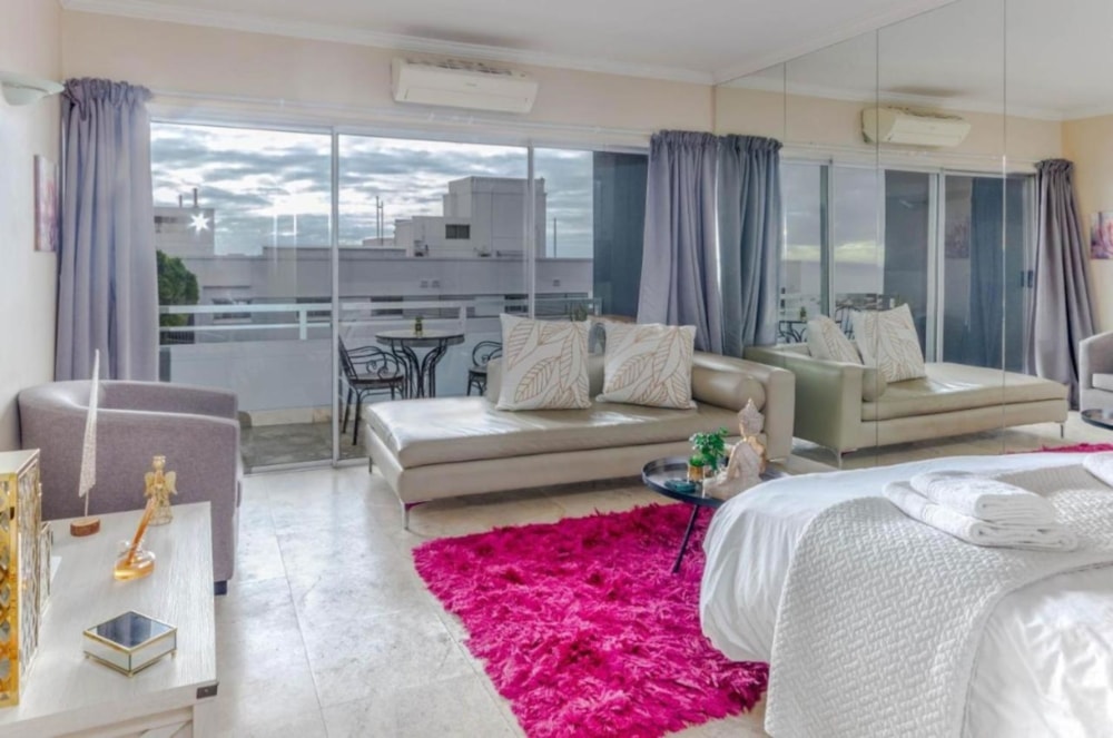 Studio apartment for sale in Clifton - AS1734775