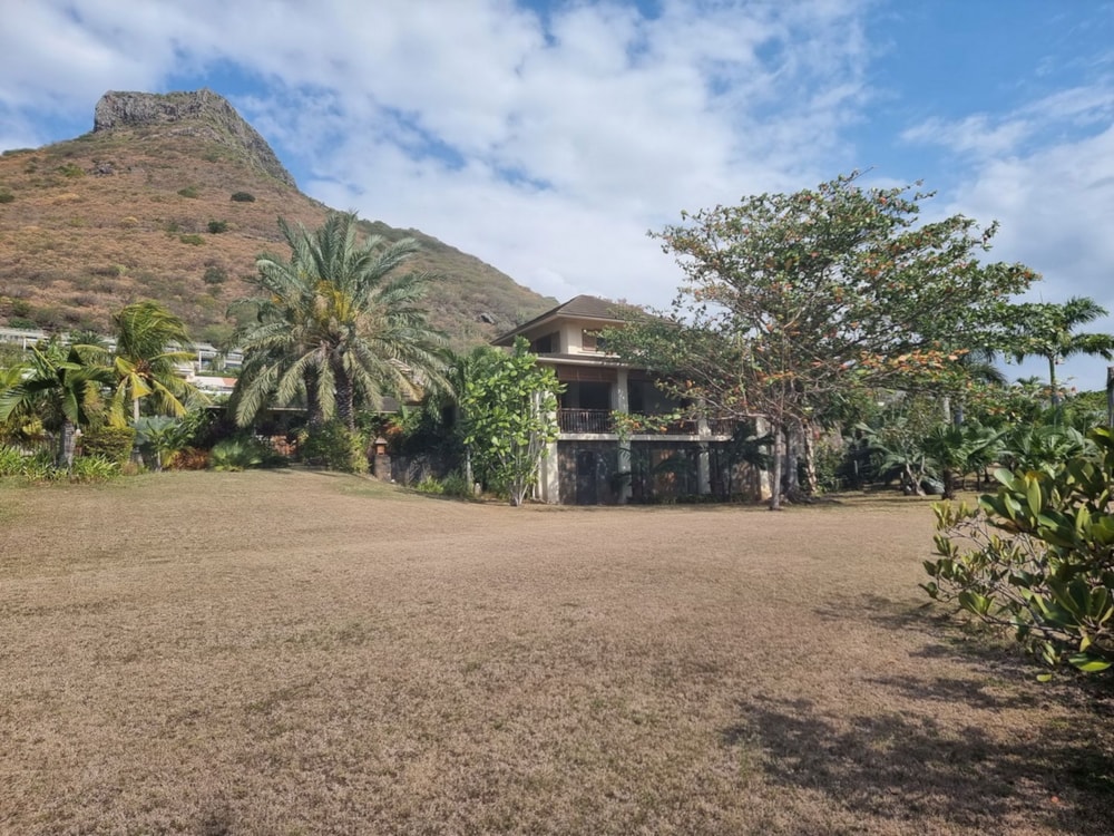 House to rent in Tamarin, Mauritius - MUR1733100