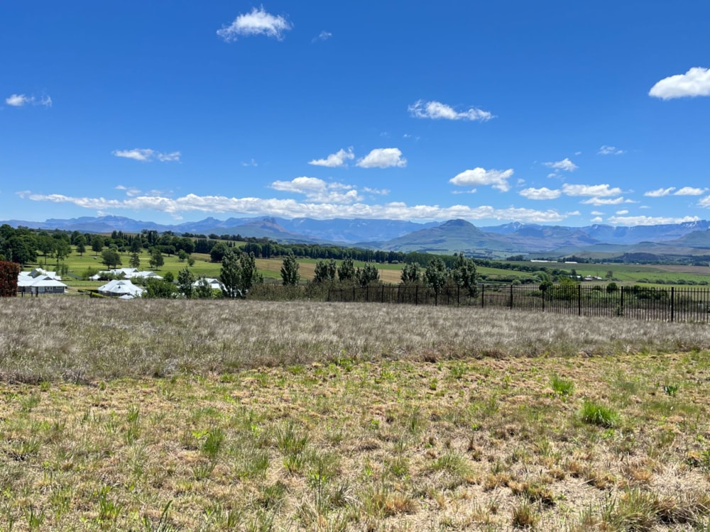 Vacant land for sale in Underberg - 1UB1715612