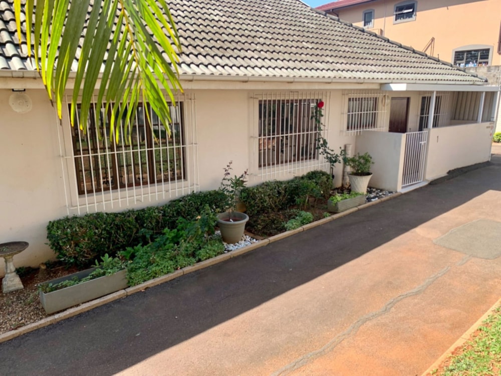Townhouse for sale in Sunningdale, uMhlanga - 1ND1741215