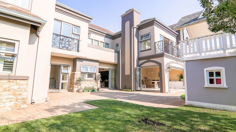House sold in Midstream Estate - CN1539712 House sold in Midstream Estate - CN1539712
