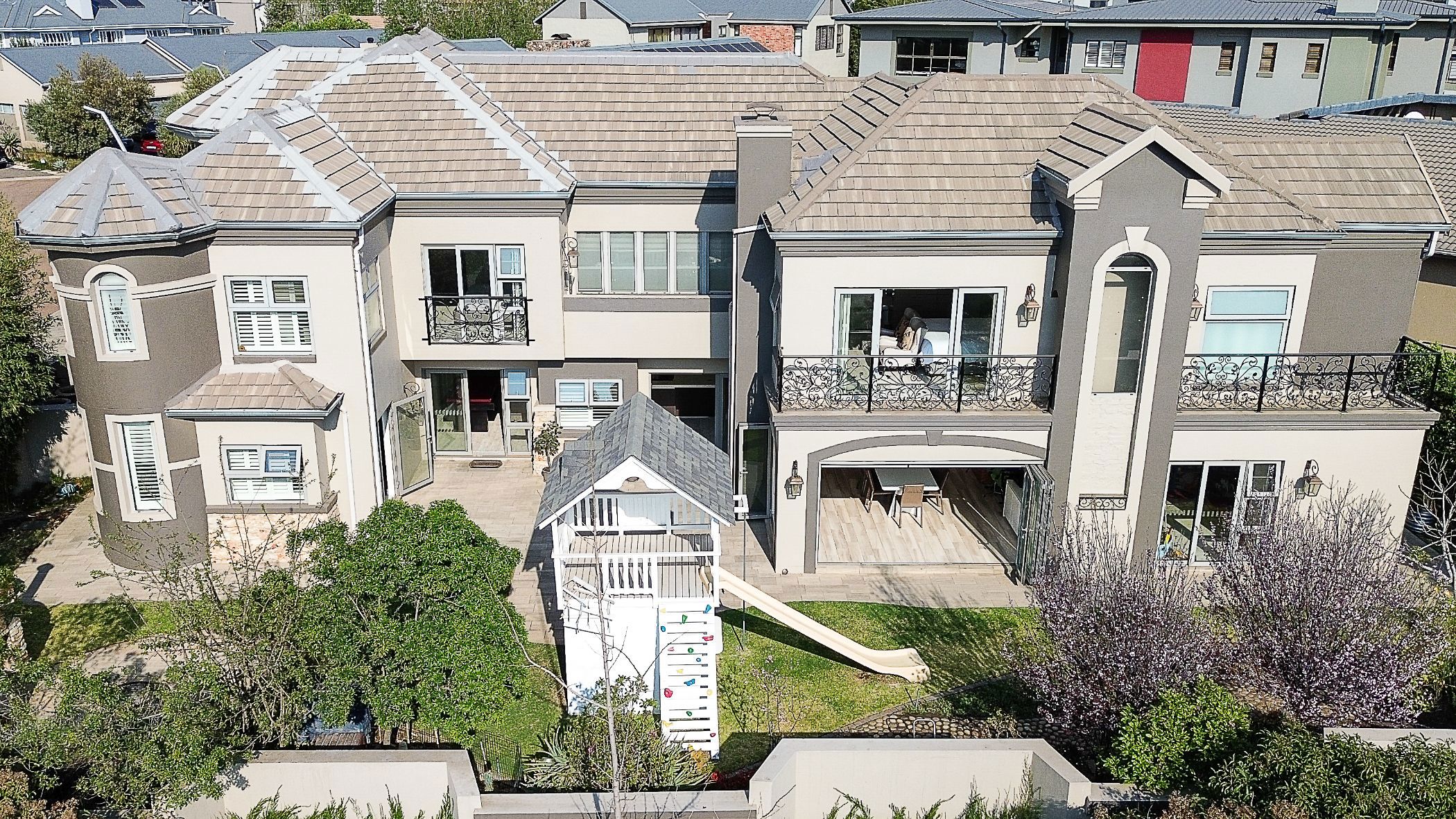 House for sale in Midstream Estate - CN1539712