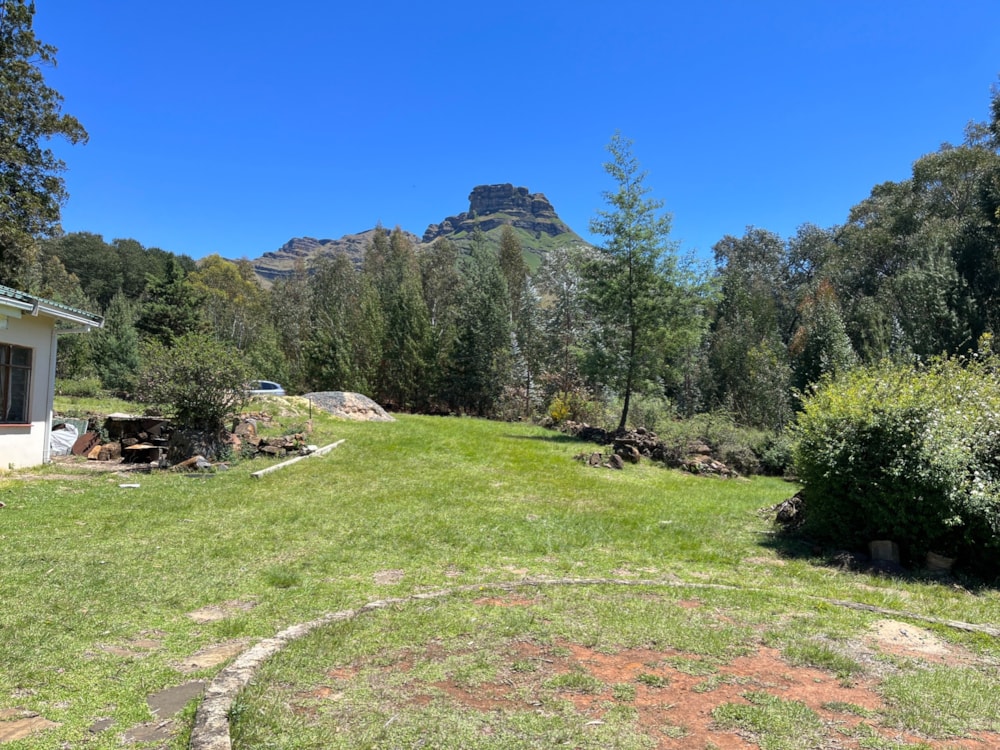 Mixed use farm sold in Underberg - 1UB1674532 Mixed use farm sold in Underberg - 1UB1674532