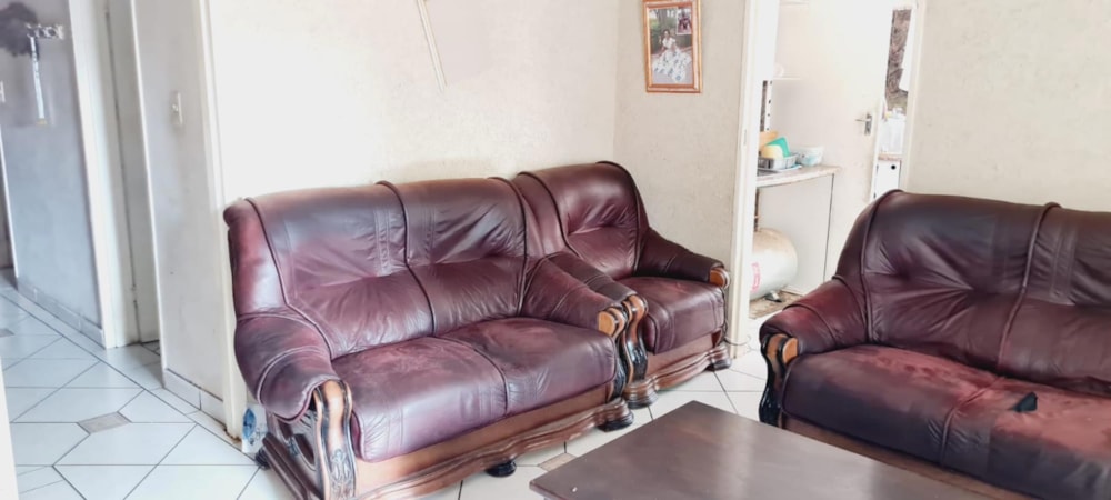 Semi-detached house for sale in Eldorado Park - 1GV1638425 Semi-detached house for sale in Eldorado Park - 1GV1638425