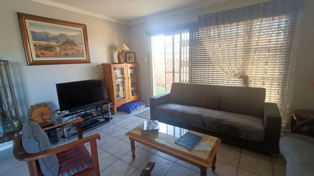 Townhouse to rent in Langenhovenpark - 1BX1754516 Townhouse to rent in Langenhovenpark - 1BX1754516