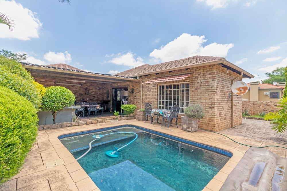 Townhouse for sale in Craigavon - FW1707087 Townhouse for sale in Craigavon - FW1707087