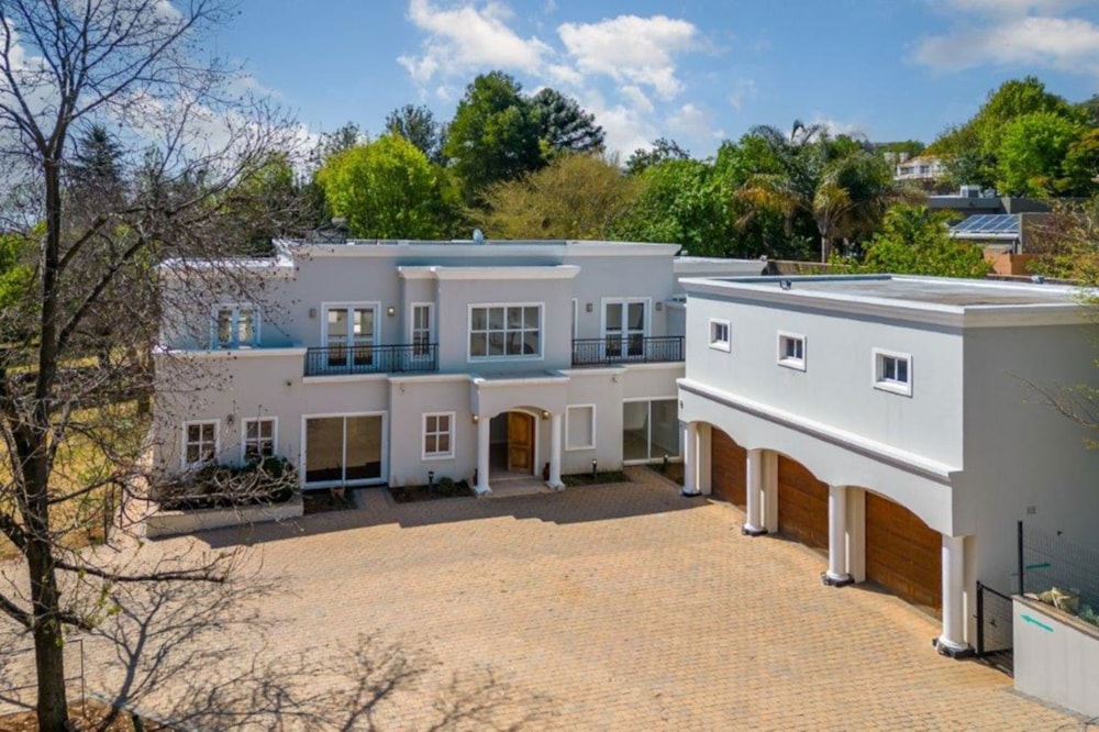 Double-storey house for sale in Bedfordview - BED1701585 Double-storey house for sale in Bedfordview - BED1701585