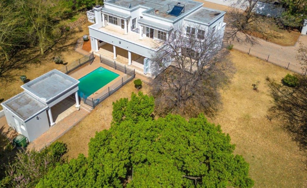 Double-storey house for sale in Bedfordview - BED1701585 Double-storey house for sale in Bedfordview - BED1701585