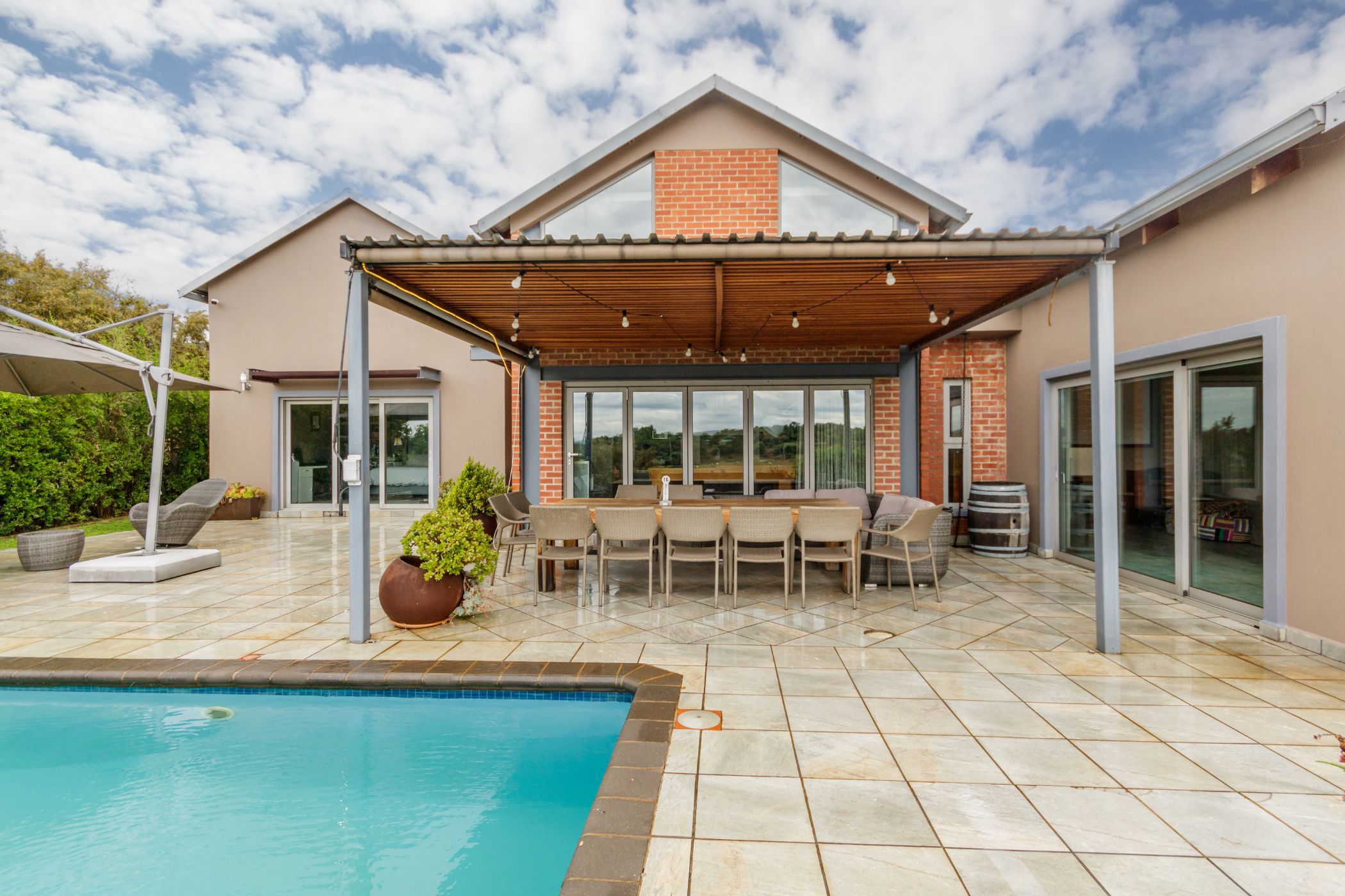 House for sale in Copperleaf - 1CE1636703