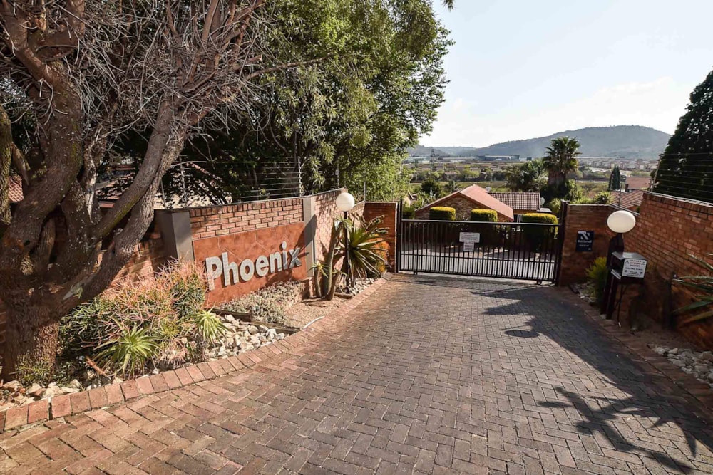 Townhouse sold in Wilgeheuwel - RDT1685160 Townhouse sold in Wilgeheuwel - RDT1685160