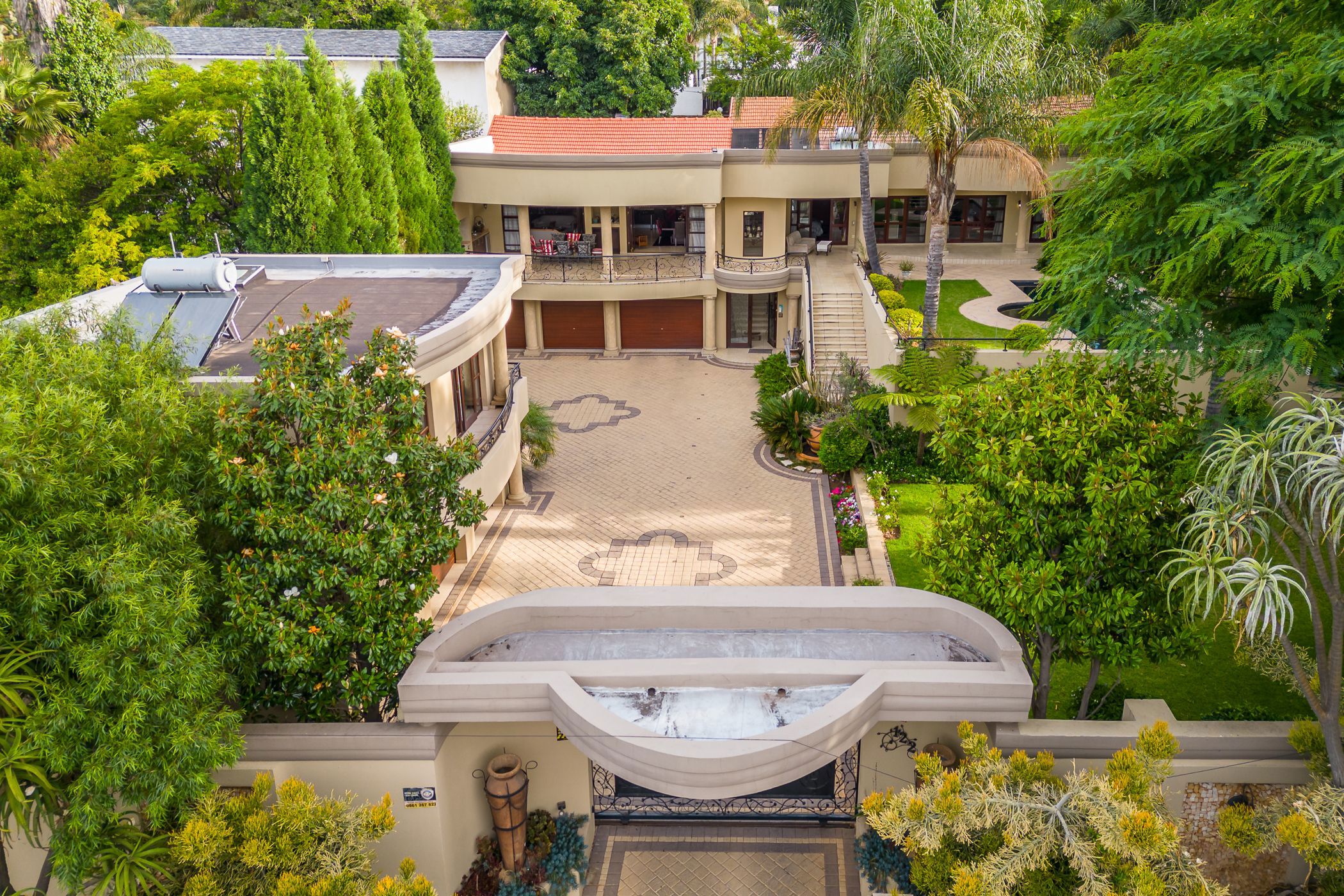 Multi-storey house for sale in Linksfield - BED1671384