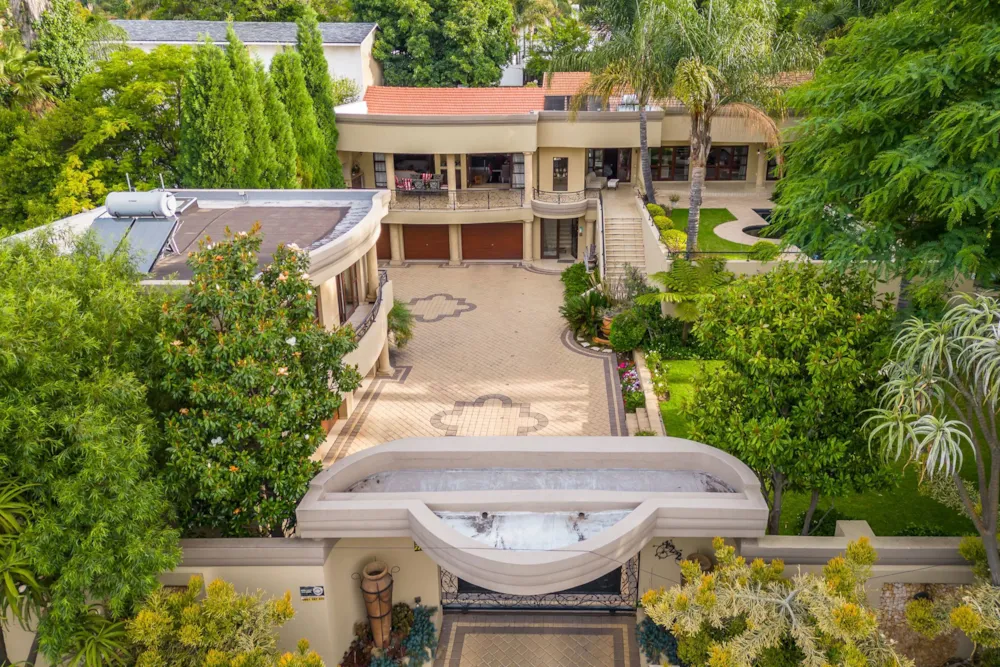 Multi-storey house sold in Linksfield - BED1671384 Multi-storey house sold in Linksfield - BED1671384