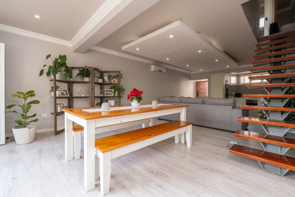 Townhouse for sale in uMhlanga Rocks - 1ND1639492 Townhouse for sale in uMhlanga Rocks - 1ND1639492