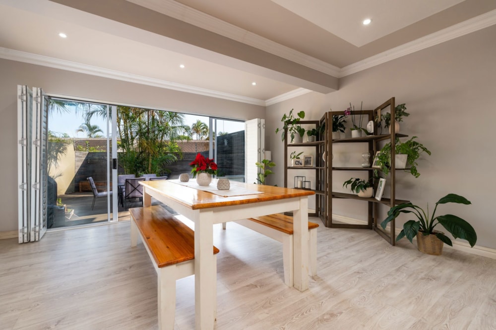 Townhouse for sale in uMhlanga Rocks - 1ND1639492 Townhouse for sale in uMhlanga Rocks - 1ND1639492