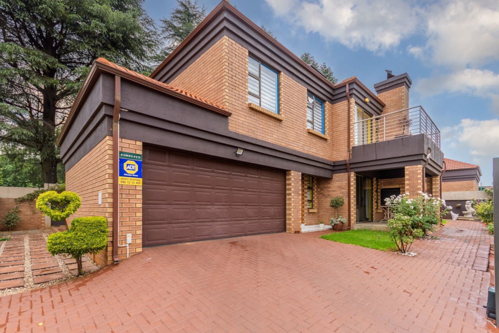 House for sale in Pomona - KTP1644558