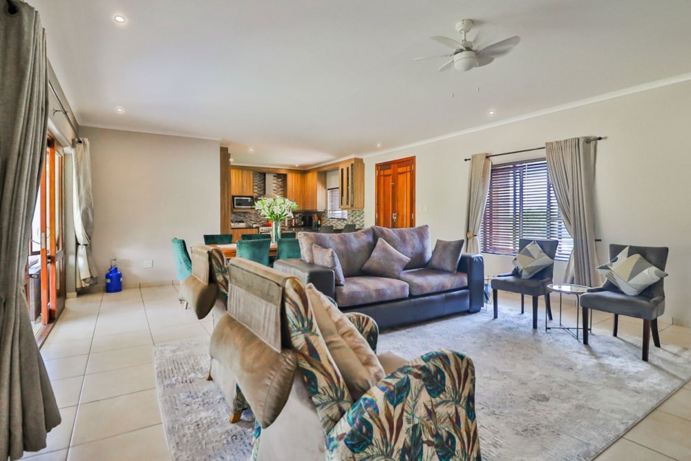 Single-storey house for sale in Ntulo Wildlife Estate - 1NS1637968