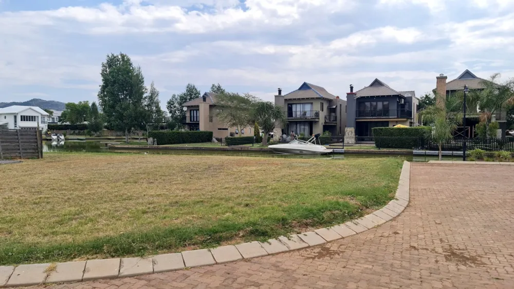 Residential vacant land for sale in The Islands Estate - 1HR1639756