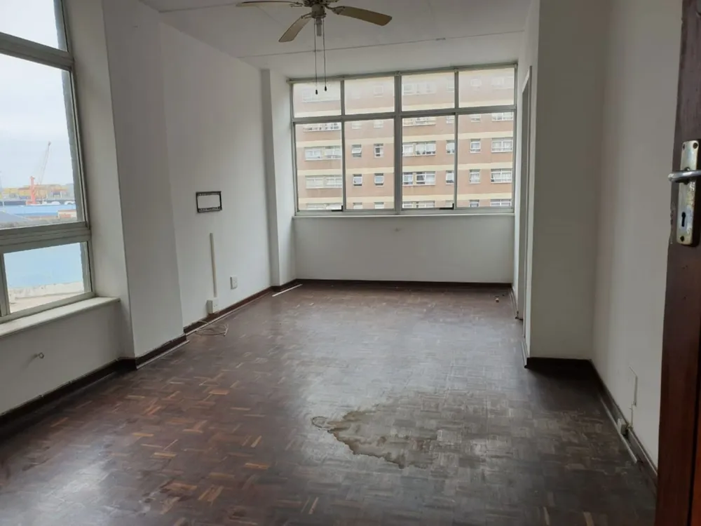 Apartment for sale in South Beach Durban - 1DA1640592 Apartment for sale in South Beach Durban - 1DA1640592