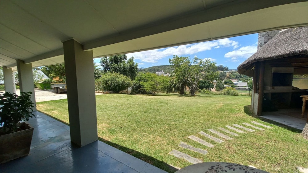 Double-storey house sold in Heidelberg, Garden Route - 1SR1641026 Double-storey house sold in Heidelberg, Garden Route - 1SR1641026