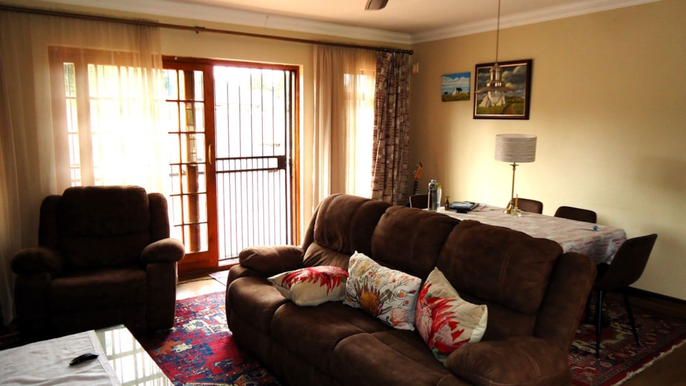 House for sale in Sherwood Gardens - 1BJ1639851