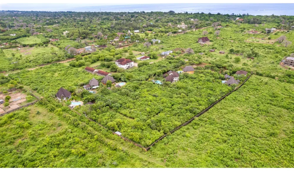Residential vacant land for sale in Diani, Kenya - 3KE1637347 Residential vacant land for sale in Diani, Kenya - 3KE1637347
