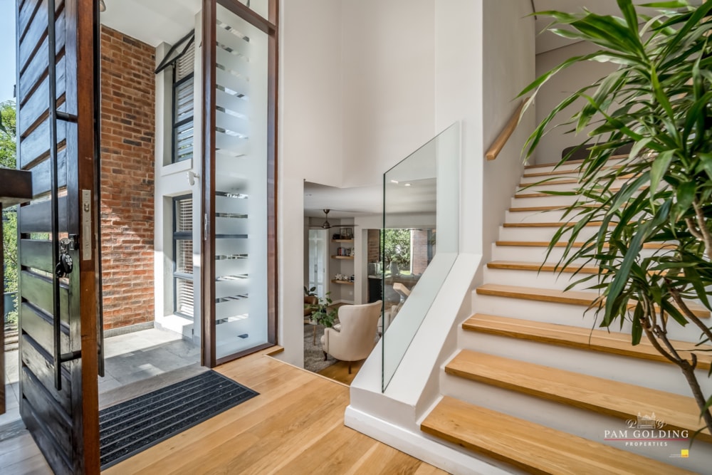 House sold in Cotswold Downs Estate - 1KF1668706 House sold in Cotswold Downs Estate - 1KF1668706