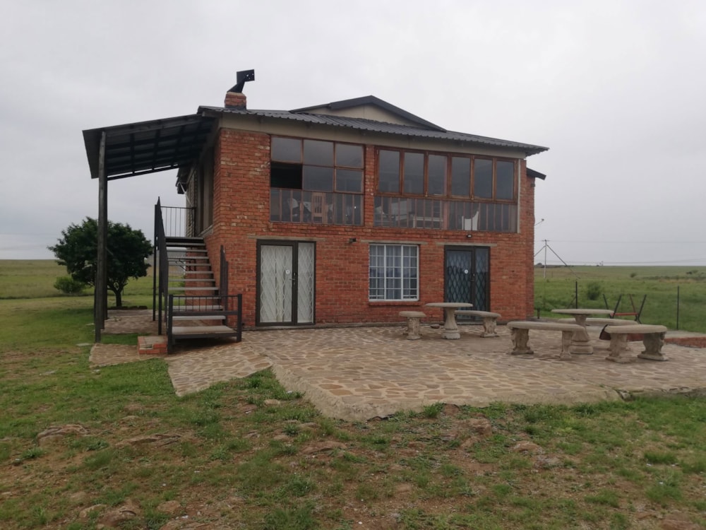 Smallholding for sale in Oranjeville - 1VT1640926