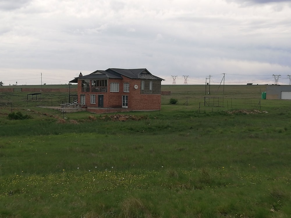 Smallholding for sale in Oranjeville - 1VT1640926