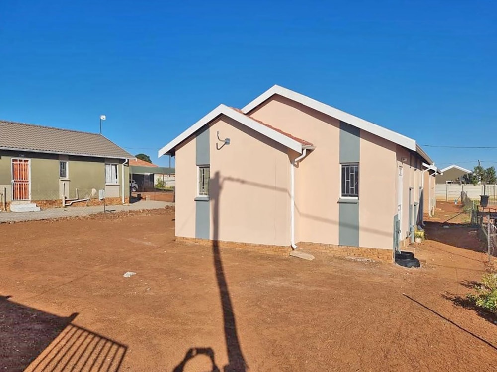 House for sale in Savanna City - 1VT1639362