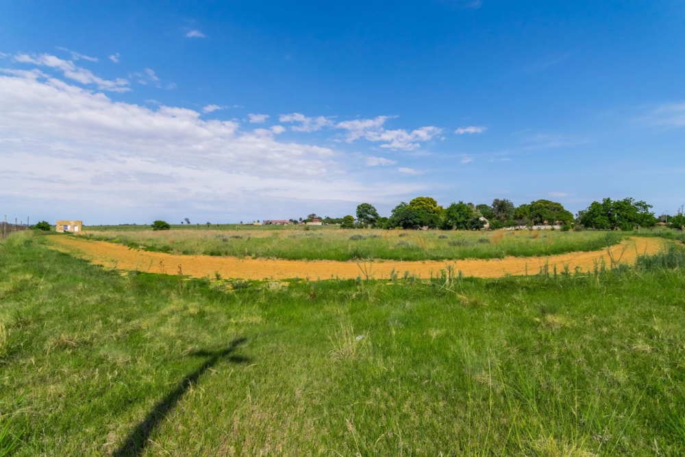 Smallholding sold in Ten Acres - 1KR1639670 Smallholding sold in Ten Acres - 1KR1639670